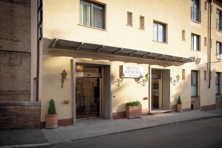 Hotel Athena