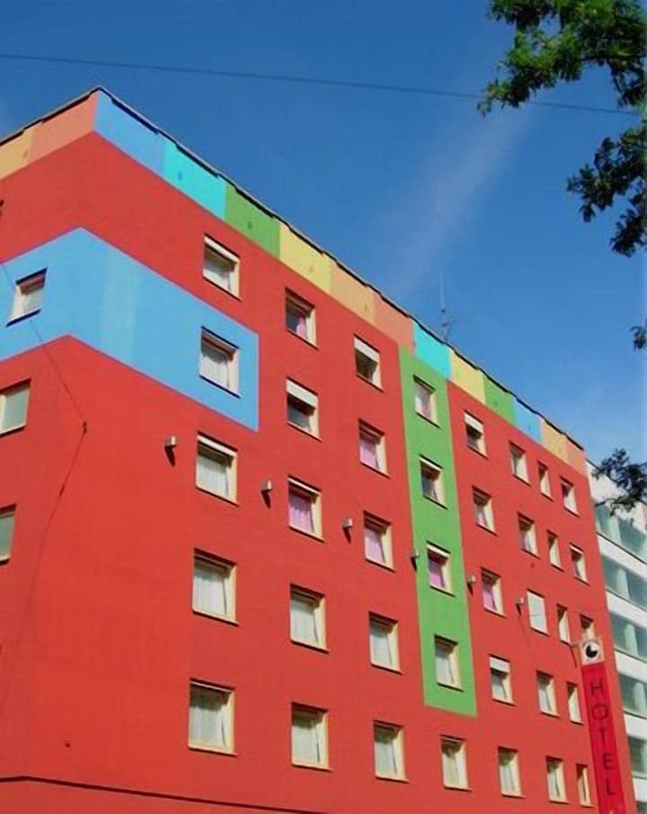 Creatif Hotel Elephant
