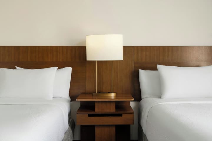 Fairfield Inn & Suites Newark Liberty International Airport