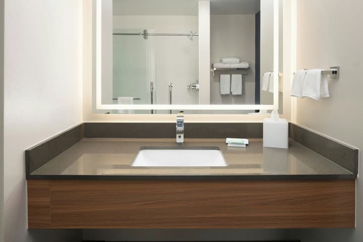 Fairfield Inn & Suites Newark Liberty International Airport