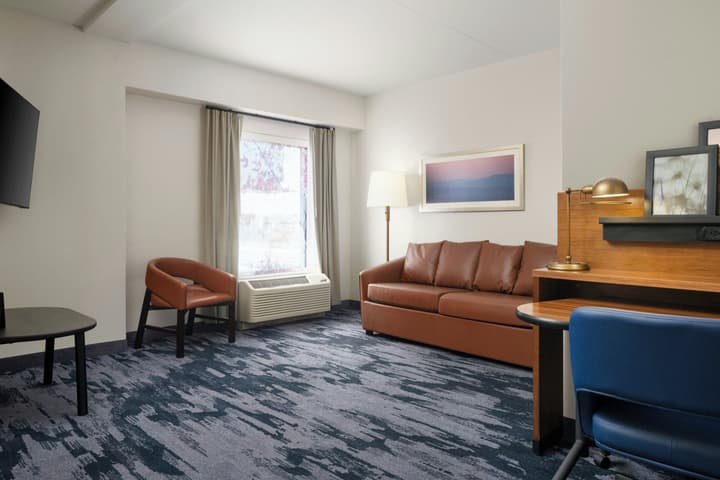 Fairfield Inn & Suites Newark Liberty International Airport