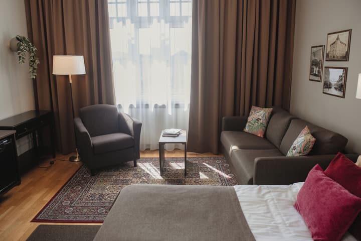 Home Hotel Drott