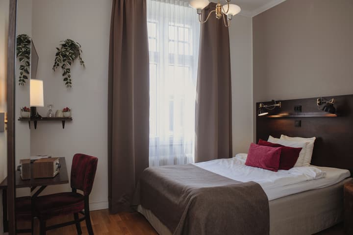 Home Hotel Drott