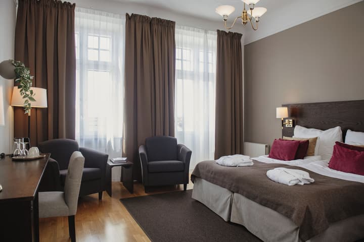 Home Hotel Drott