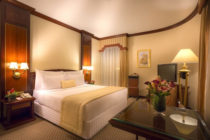 Corniche Hotel Abu Dhabi