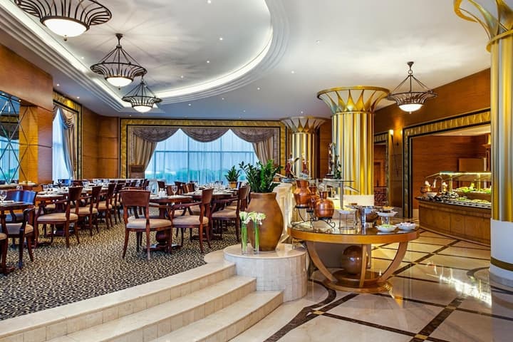 Corniche Hotel Abu Dhabi