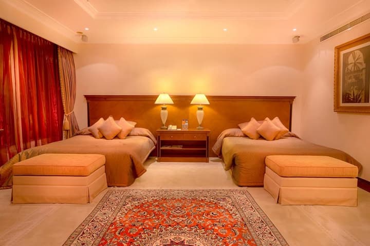 Corniche Hotel Abu Dhabi