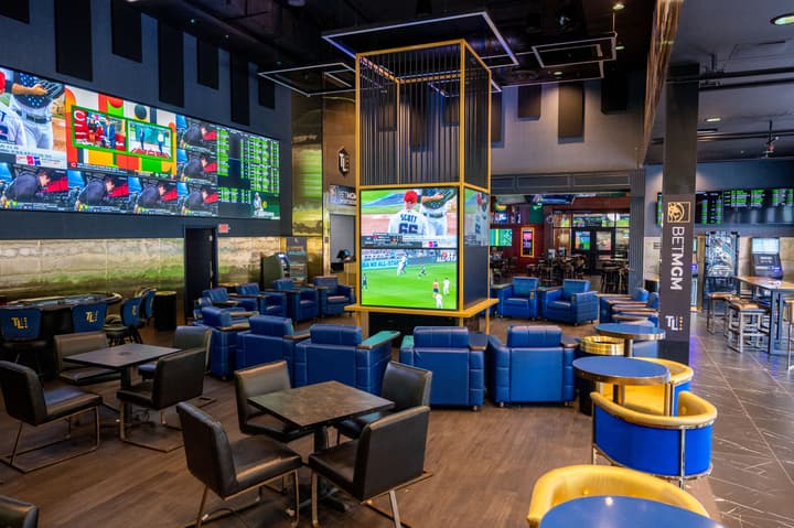 Hampton Inn Deadwood at Tin Lizzie Gaming Resort