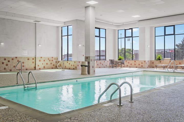 Elevation Inn & Suites, Trademark Collection by Wyndham