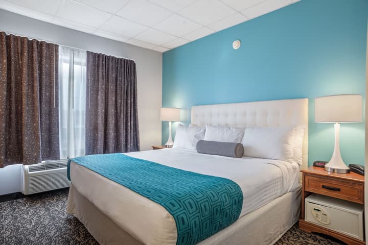 Elevation Inn & Suites, Trademark Collection by Wyndham