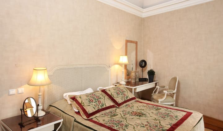 Solar Do Castelo, a Lisbon Heritage Collection