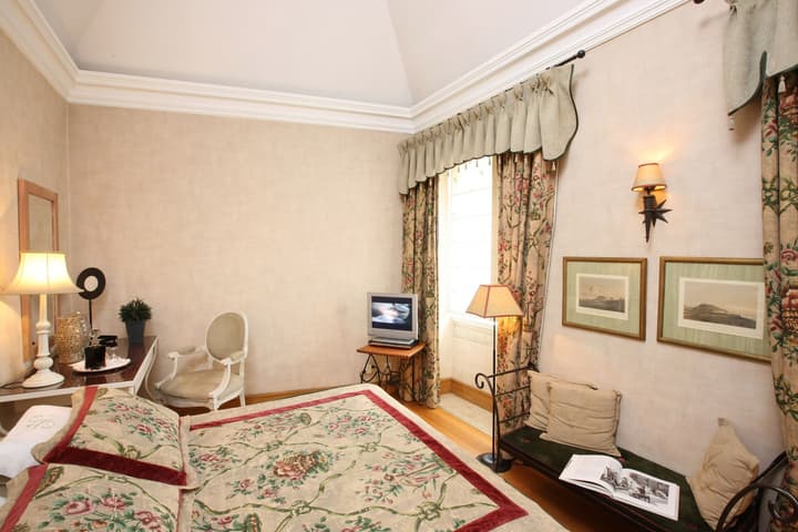 Solar Do Castelo, a Lisbon Heritage Collection