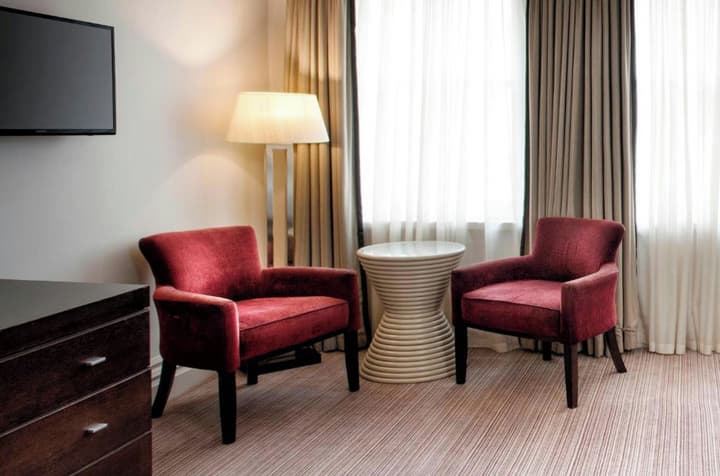 Leonardo Hotel Cardiff
