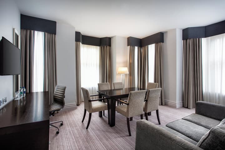 Leonardo Hotel Cardiff