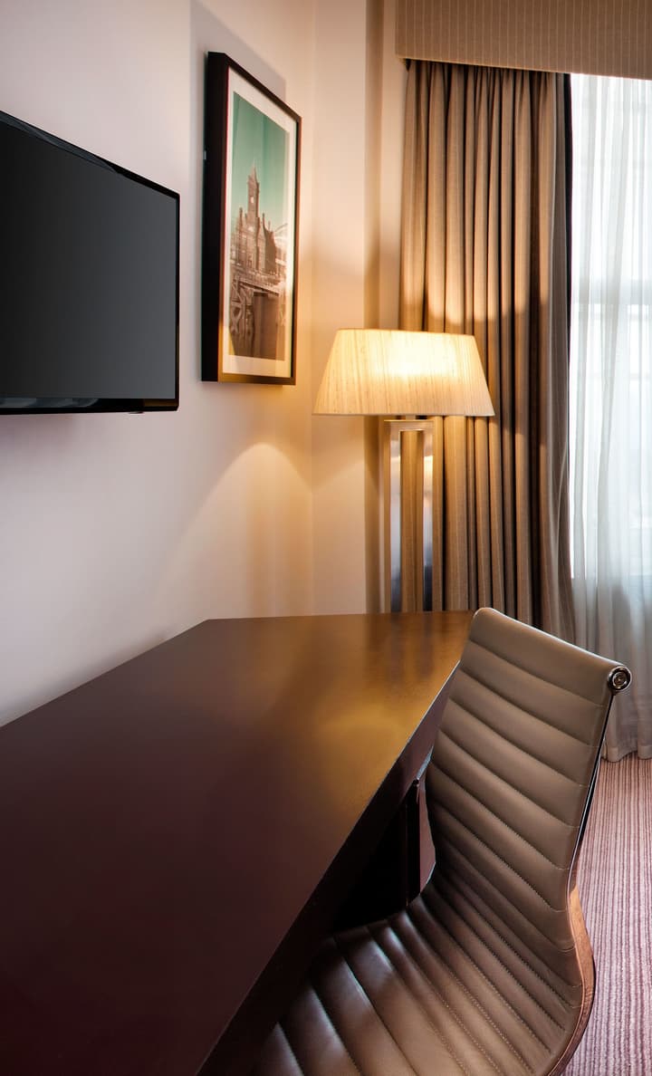 Leonardo Hotel Cardiff