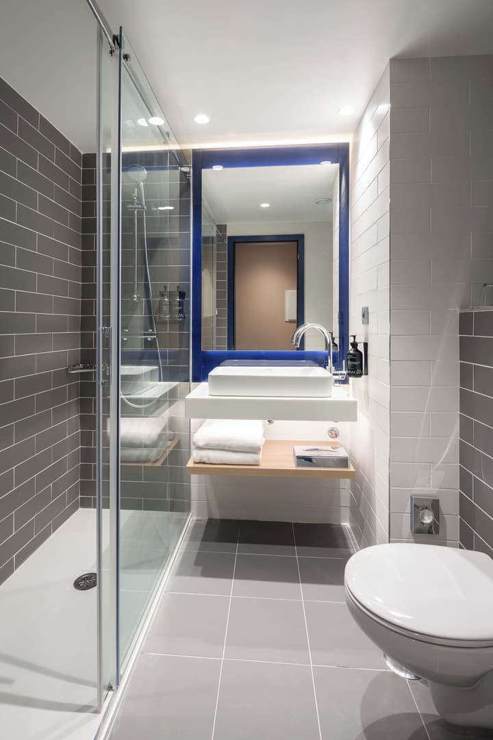Holiday Inn Express and Suites Lisbon Principe Real by IHG