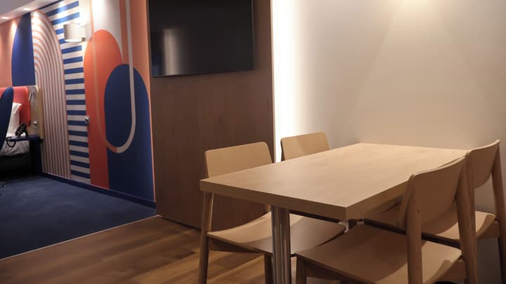 Holiday Inn Express and Suites Lisbon Principe Real by IHG