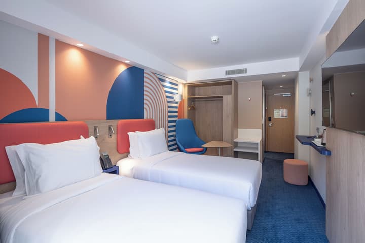 Holiday Inn Express and Suites Lisbon Principe Real by IHG