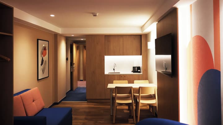 Holiday Inn Express and Suites Lisbon Principe Real by IHG