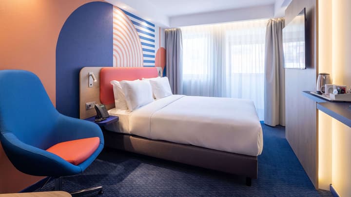 Holiday Inn Express and Suites Lisbon Principe Real by IHG
