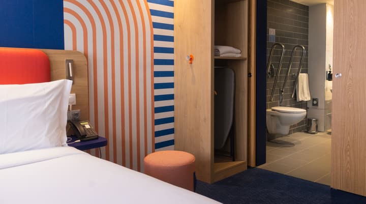 Holiday Inn Express and Suites Lisbon Principe Real by IHG