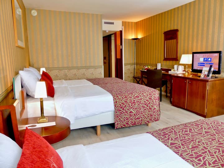 Golden Tulip De' Medici Hotel