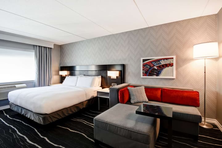 DoubleTree by Hilton Deadwood at Cadillac Jack's