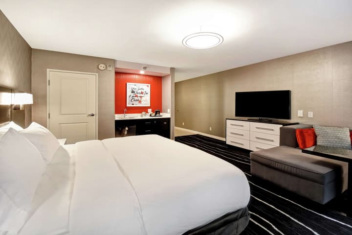 DoubleTree by Hilton Deadwood at Cadillac Jack's