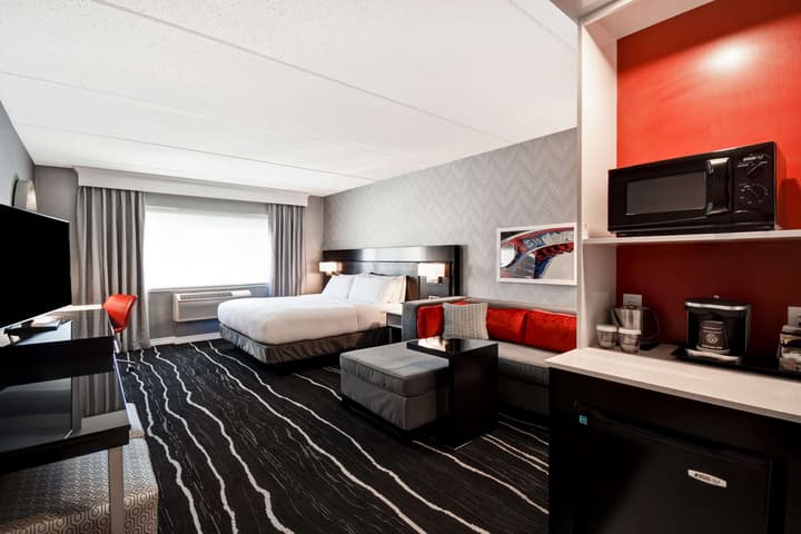 DoubleTree by Hilton Deadwood at Cadillac Jack's