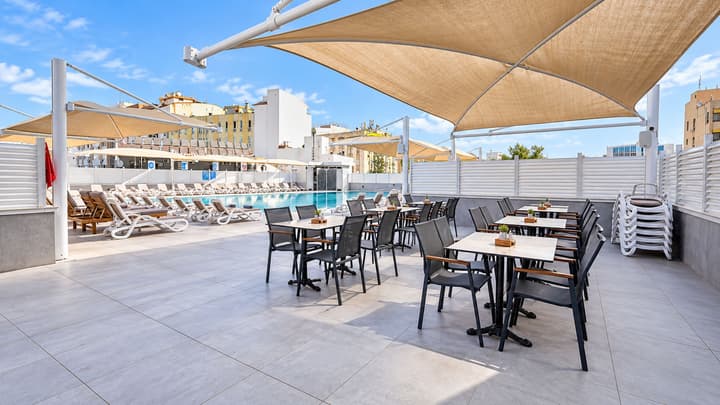Best Western Plus Khan Hotel