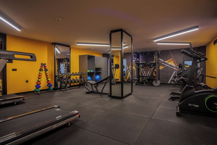 Best Western Plus Khan Hotel