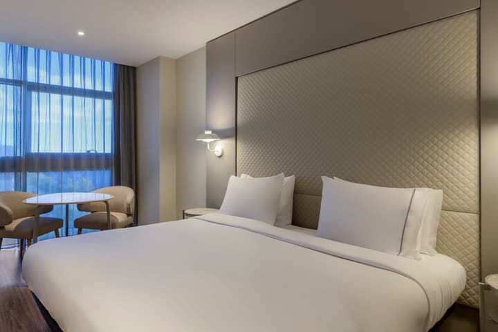 AC Hotel Som by Marriott