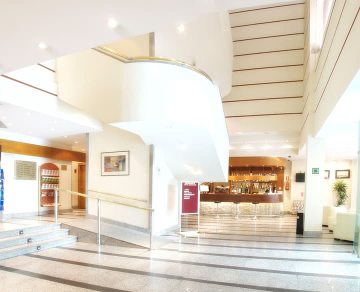 Hotel AR Parquesur
