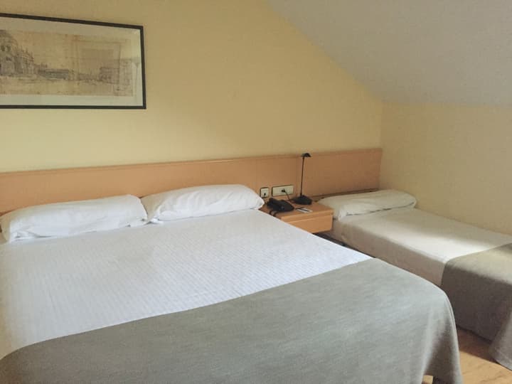 Hotel AR Parquesur