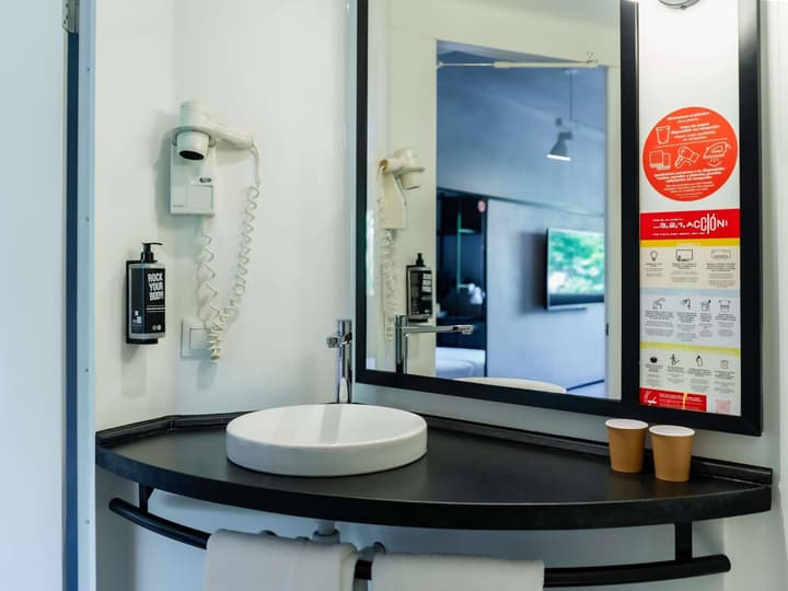 ibis Barcelona Castelldefels