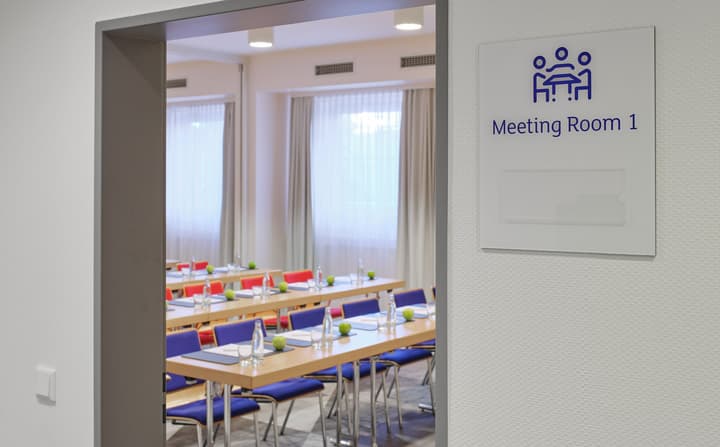 Holiday Inn Express Frankfurt Airport by IHG