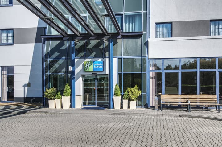 Holiday Inn Express Frankfurt Airport by IHG