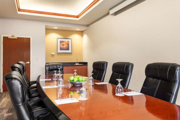 Hampton Inn & Suites Denver - Cherry Creek