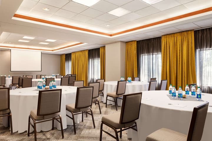 Hampton Inn & Suites Denver - Cherry Creek