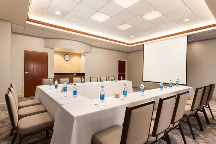 Hampton Inn & Suites Denver - Cherry Creek
