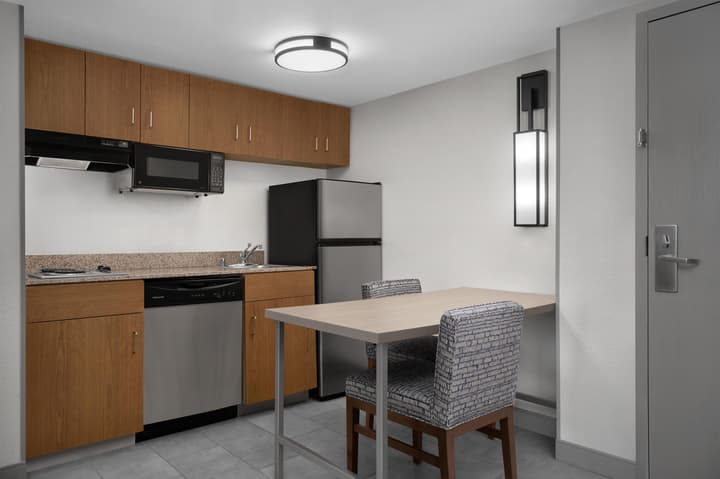 Hampton Inn & Suites Denver - Cherry Creek