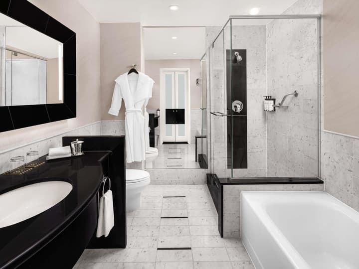 Sofitel Montreal Golden Mile