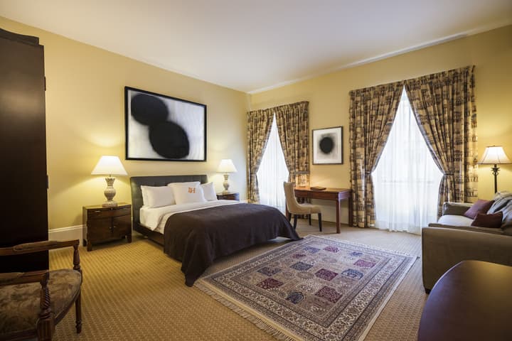 LHotel Montreal