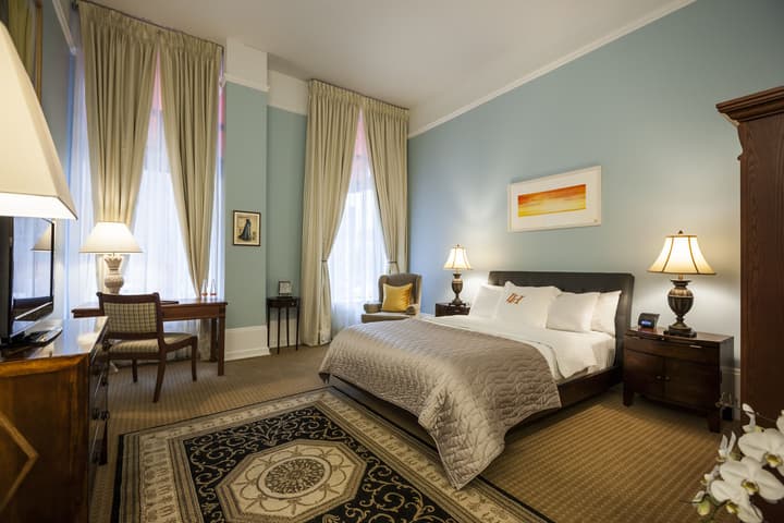 LHotel Montreal