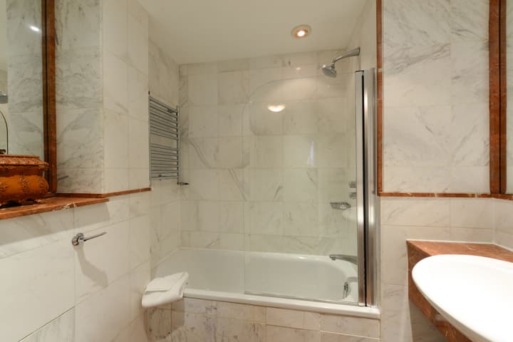 Twenty Nevern Square Hotel