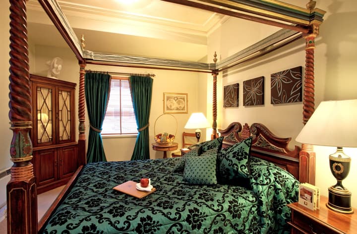Twenty Nevern Square Hotel