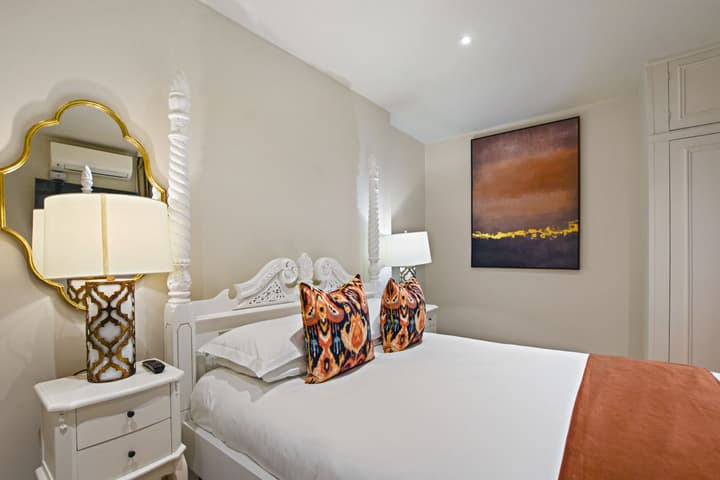 Twenty Nevern Square Hotel