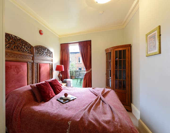 Twenty Nevern Square Hotel