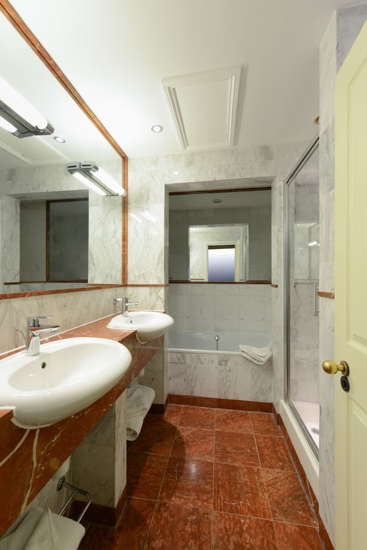 Twenty Nevern Square Hotel