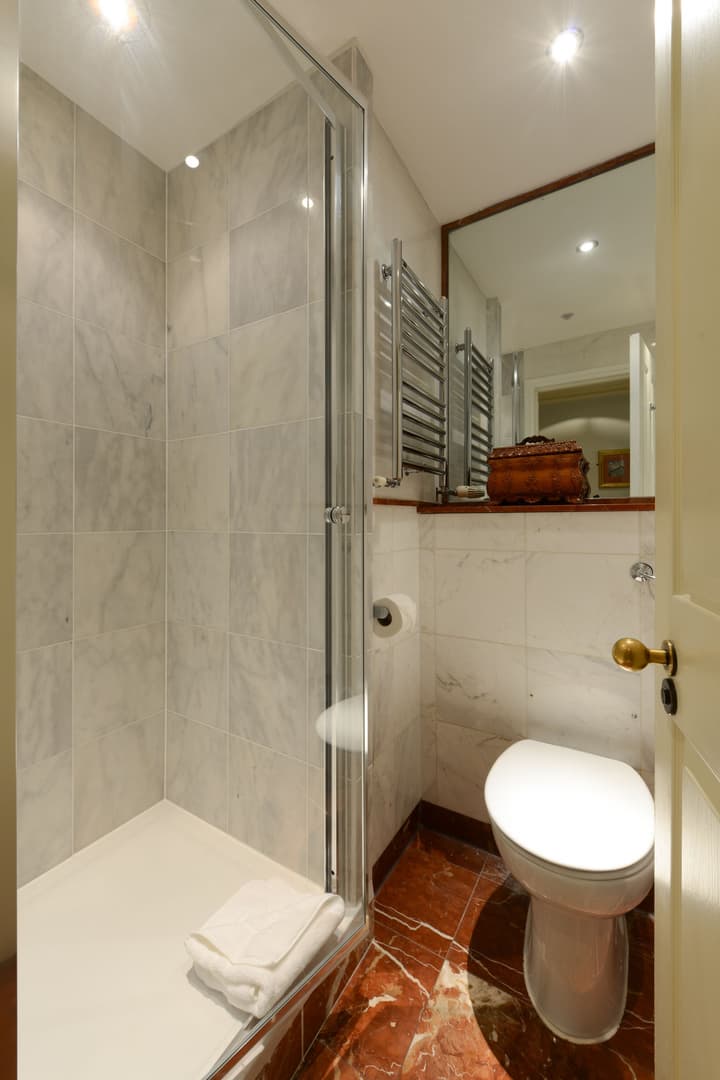 Twenty Nevern Square Hotel